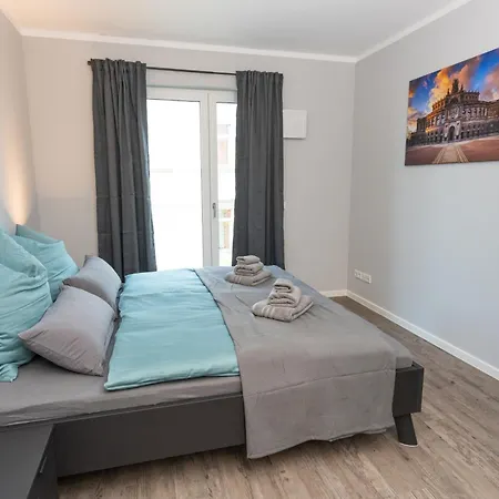 Supreme Dream Mit Terrasse Und Parkplatz - 110m² Drážďany
